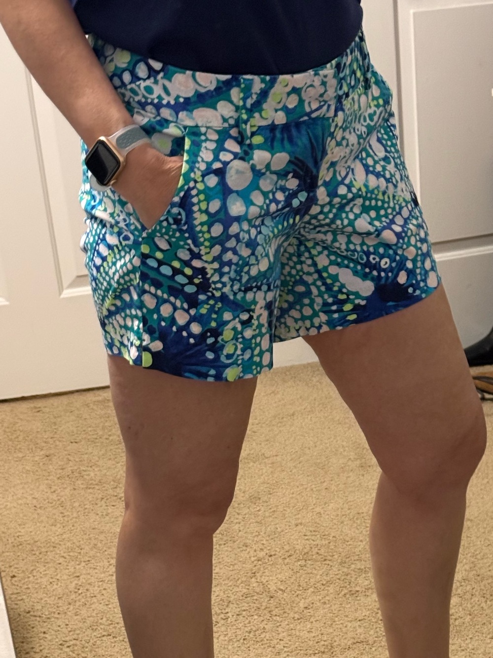 Lilly Pulitzer Callahan Shorts in “Botanical Green Hotter Spot” print - Picture 10 of 10